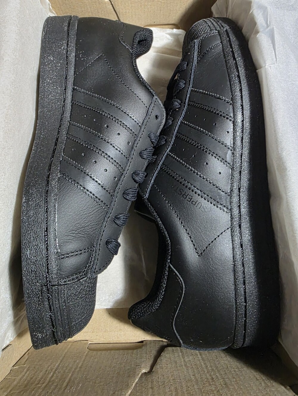 adidas SUPERSTAR Men's Black Athletic Sneakers - All-Black Low Top Size 7.5m